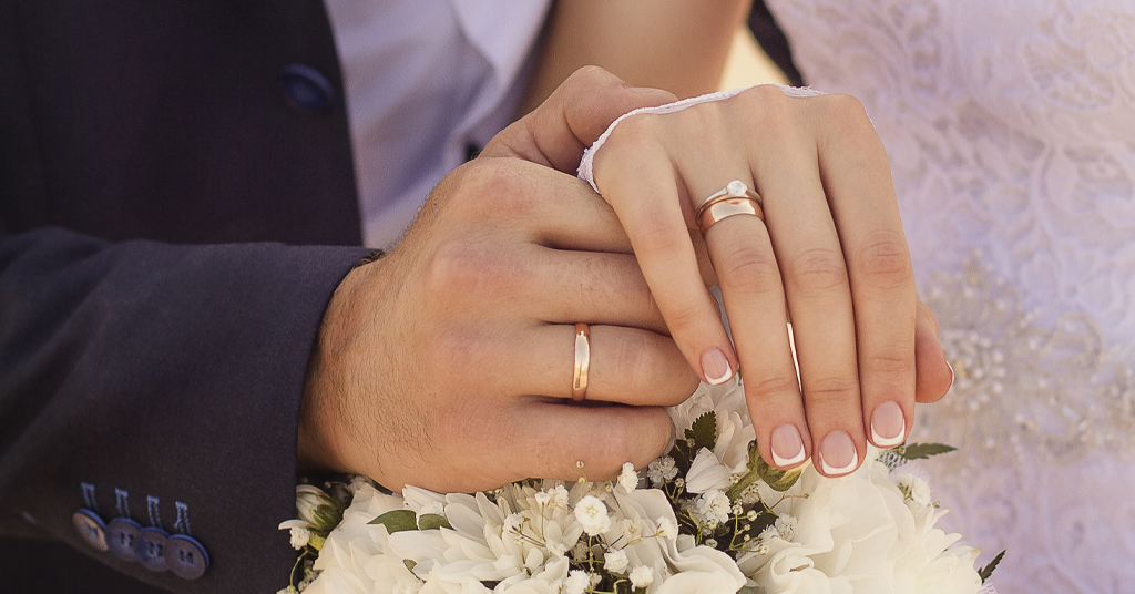 Why Pear Shaped Engagement Rings are so Attractive?
